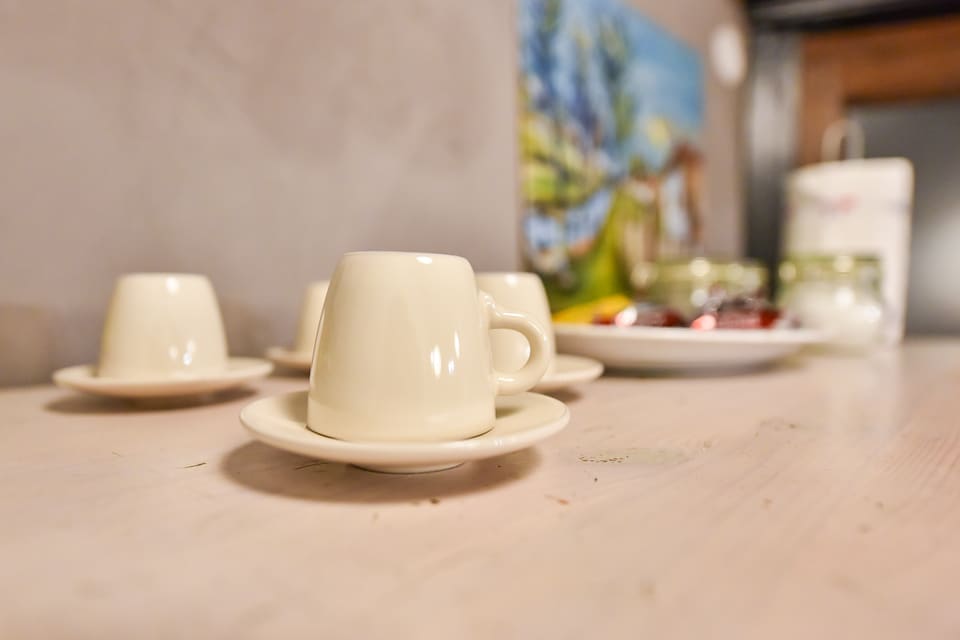 Tazzine pronte per il caffè
